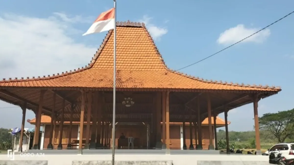 Mengapa Balai Desa Kalijaran Jadi Pilihan Utama Warga Maos?